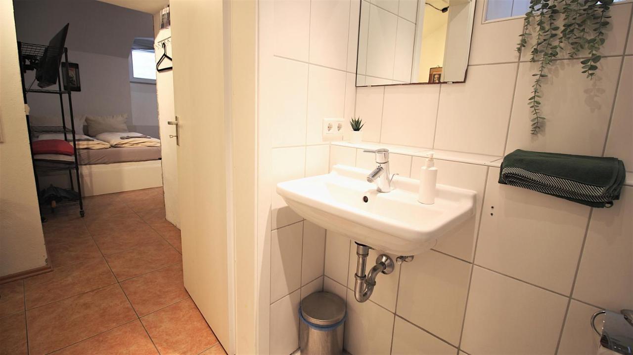 Xxx Fully Equipped Apartment Near Main Station! Wurtzburgo Exterior foto