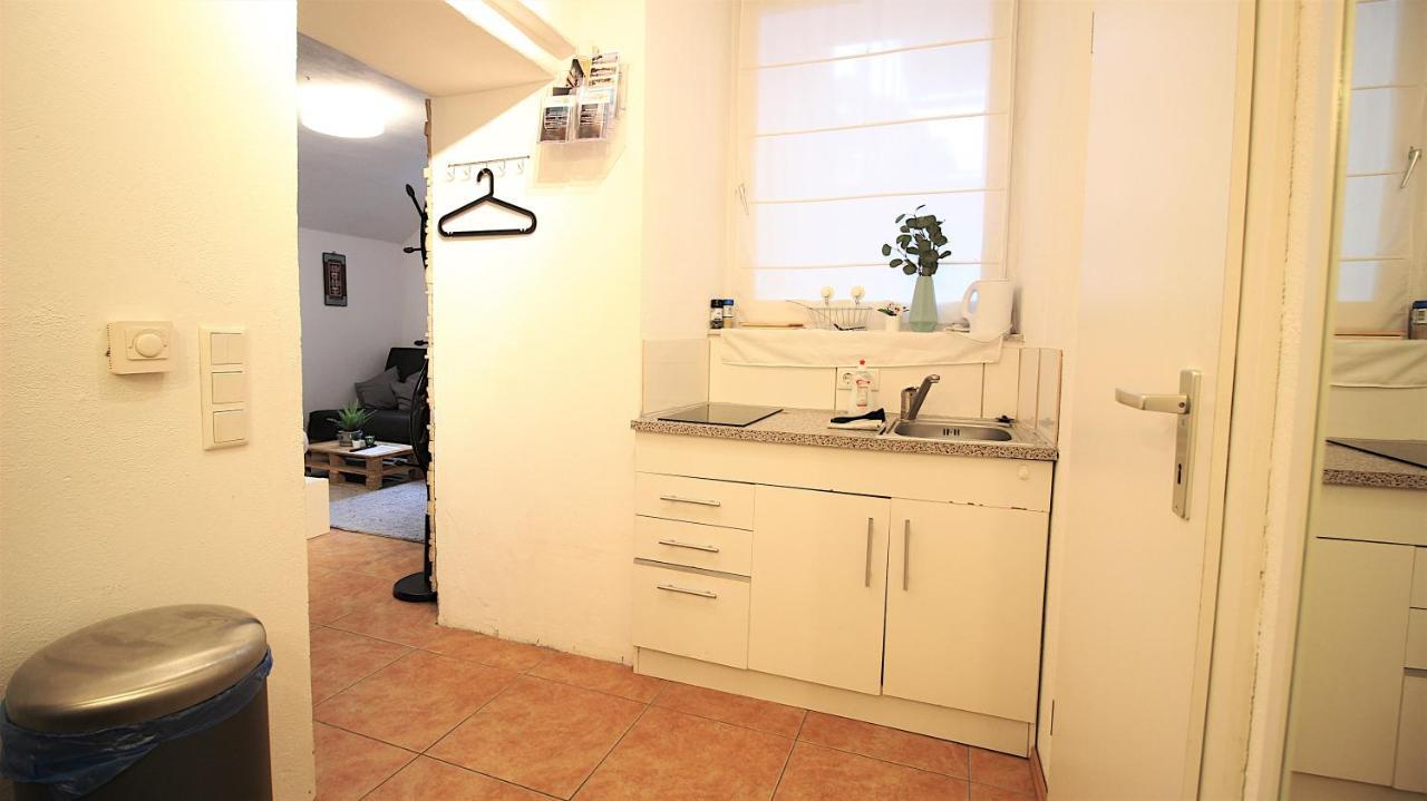 Xxx Fully Equipped Apartment Near Main Station! Wurtzburgo Exterior foto