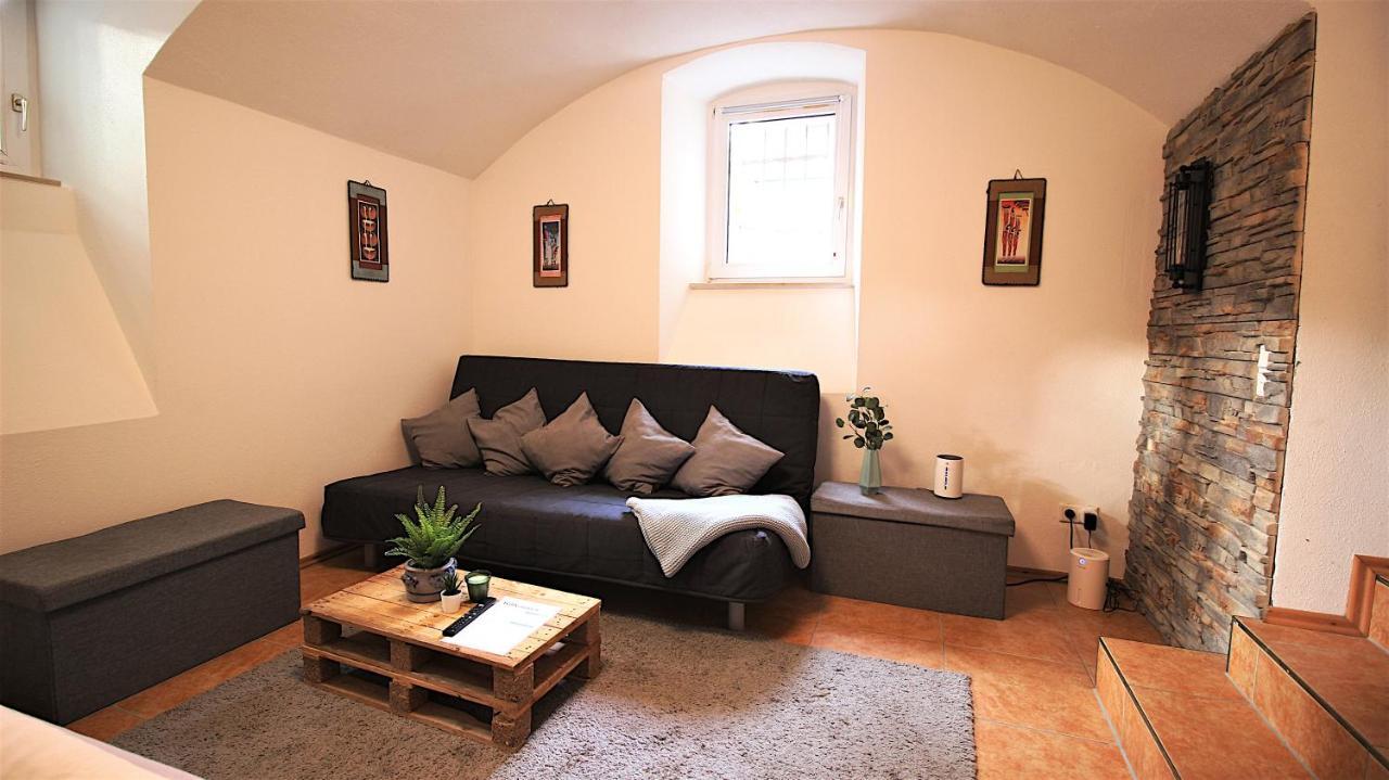 Xxx Fully Equipped Apartment Near Main Station! Wurtzburgo Exterior foto