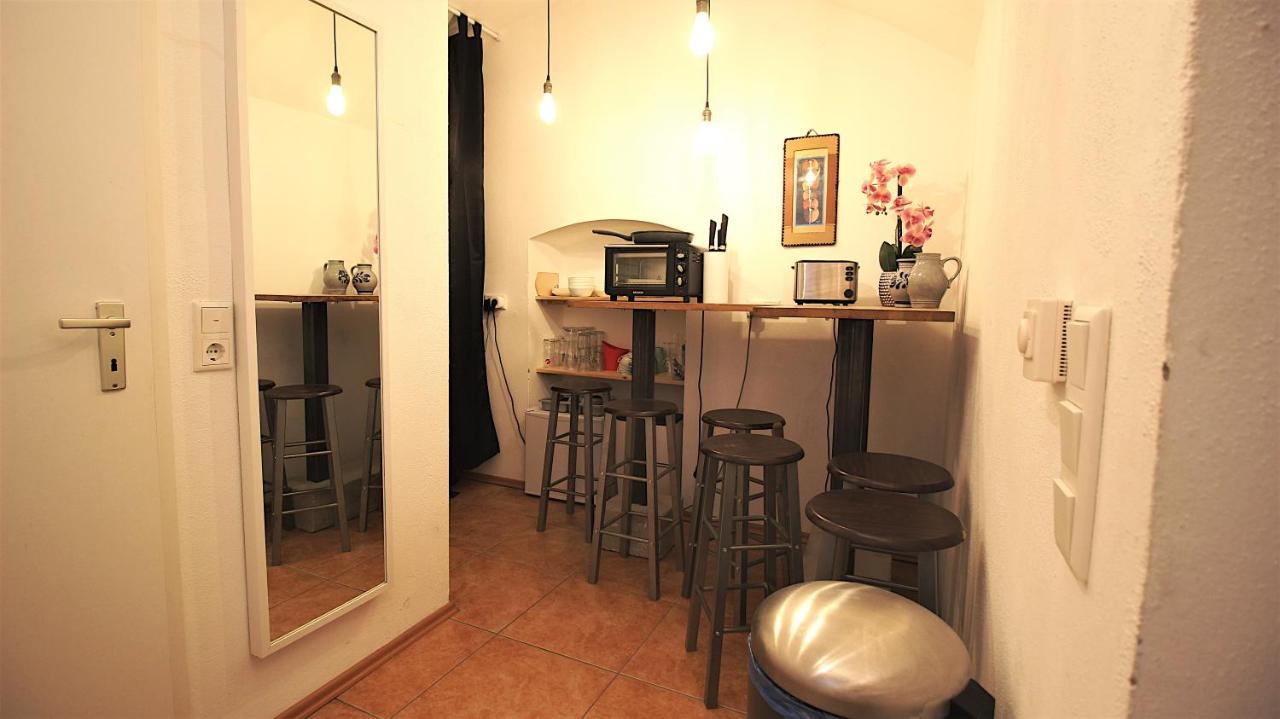 Xxx Fully Equipped Apartment Near Main Station! Wurtzburgo Exterior foto