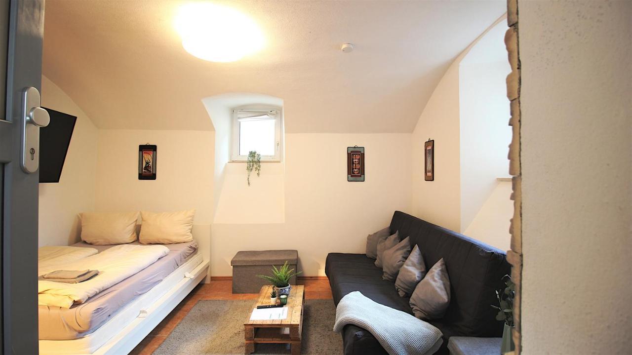Xxx Fully Equipped Apartment Near Main Station! Wurtzburgo Exterior foto